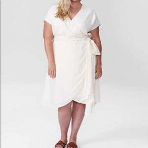 Universal Standard Wrap Dress, size S (14-16)